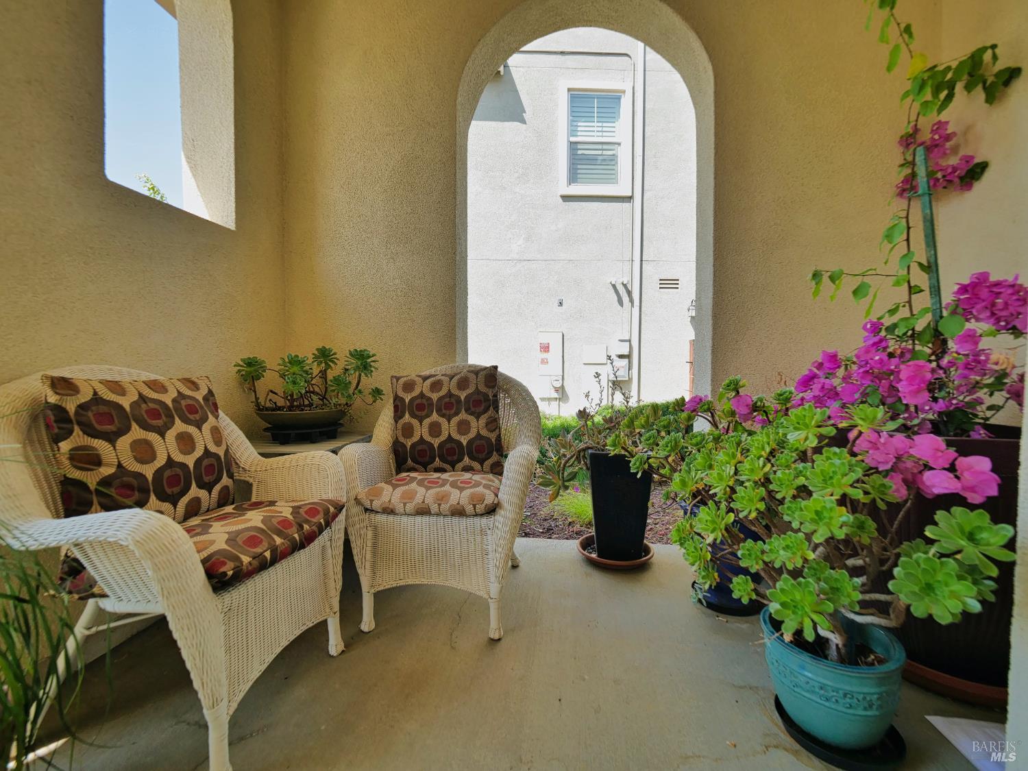 8842 Blue River Drive