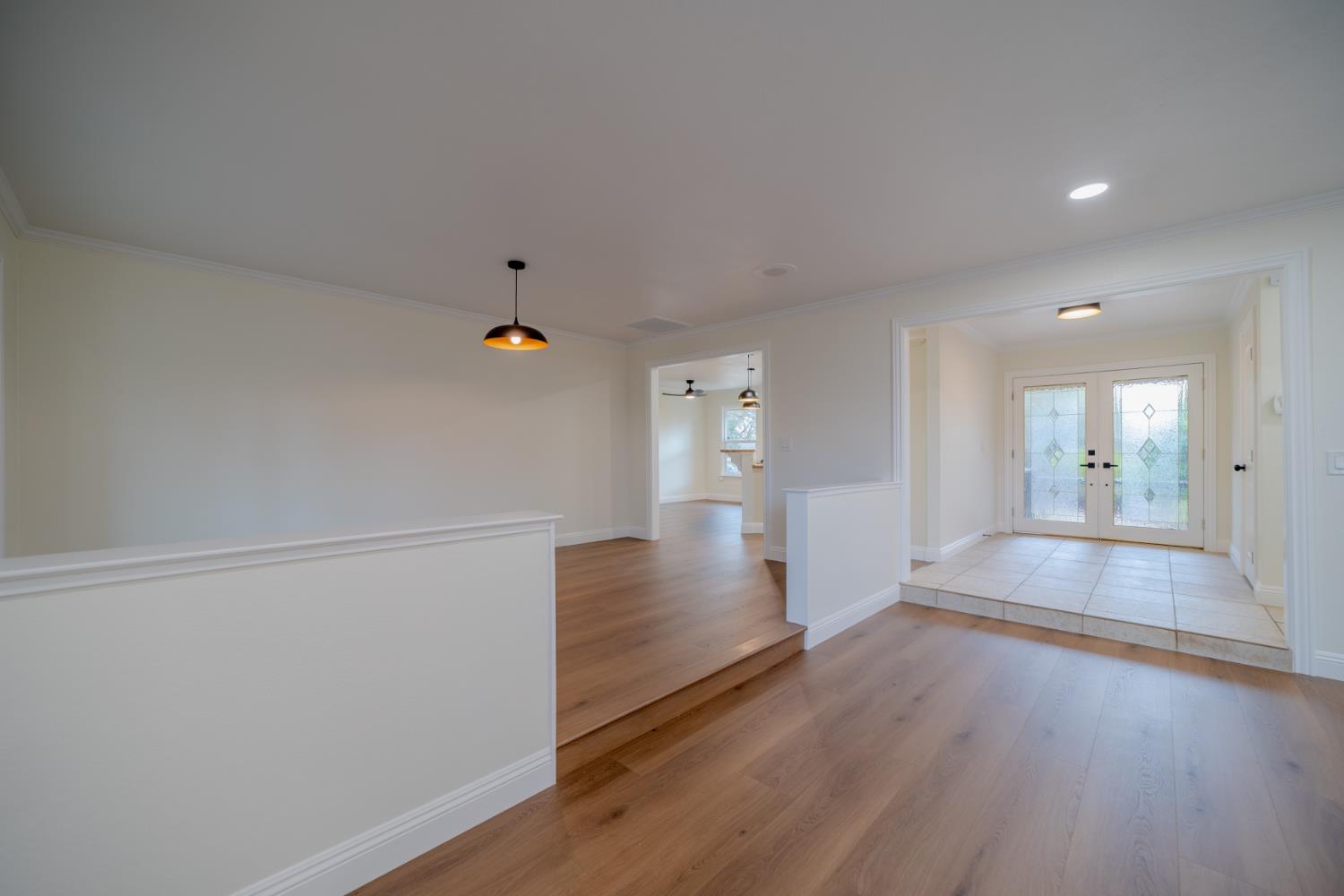 3277 COUNTRY CLUB DR