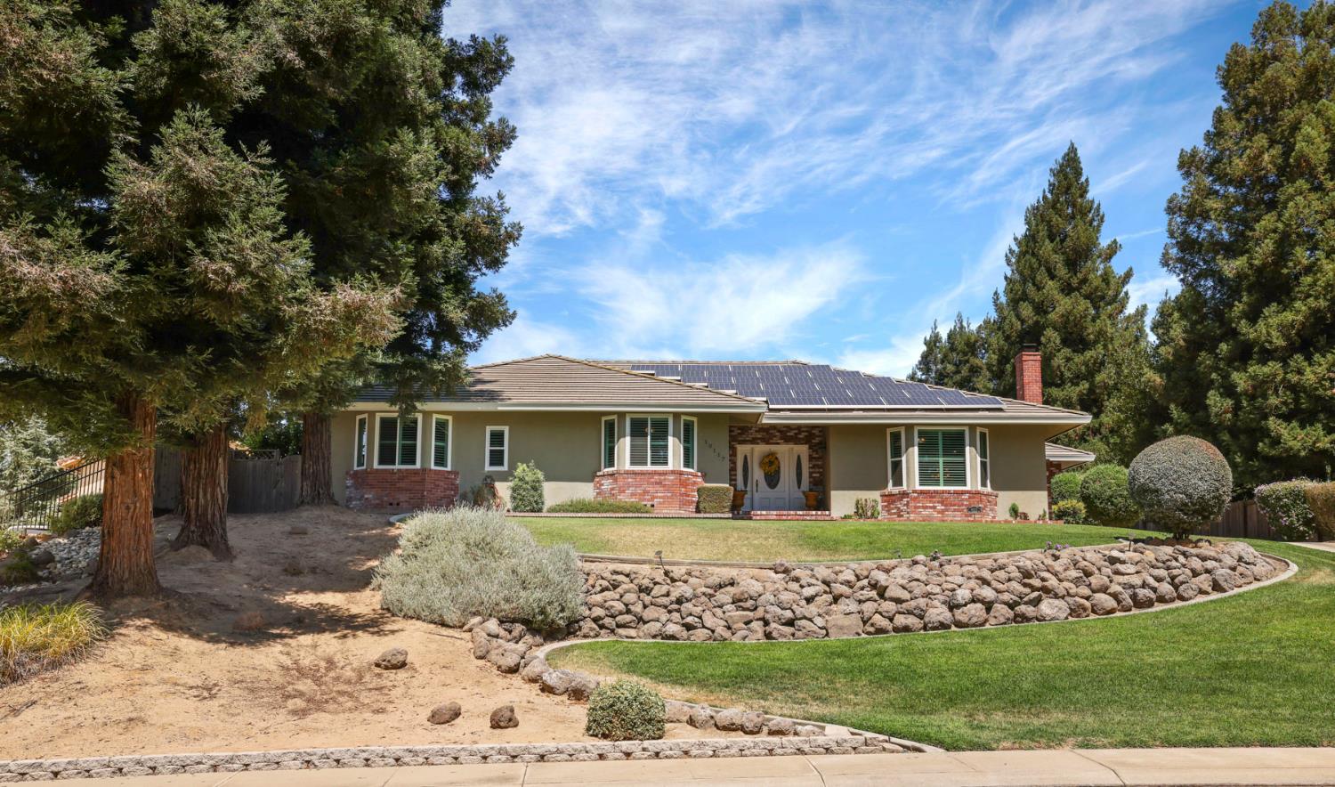 10117 Del Almendra Drive
