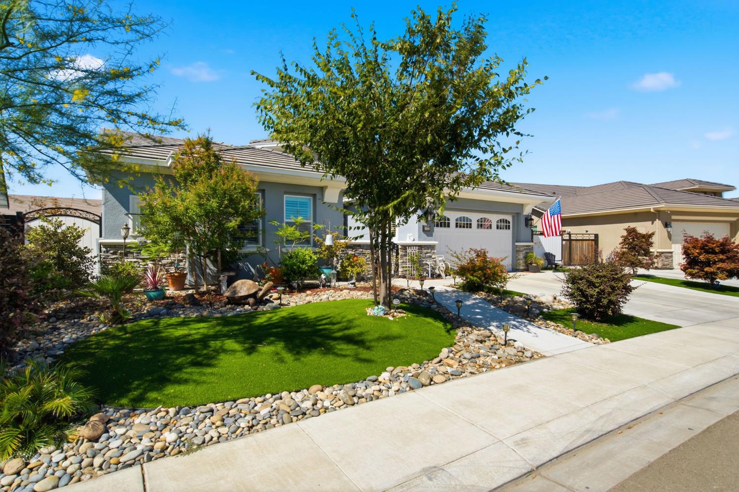 1322 Mossback Drive
