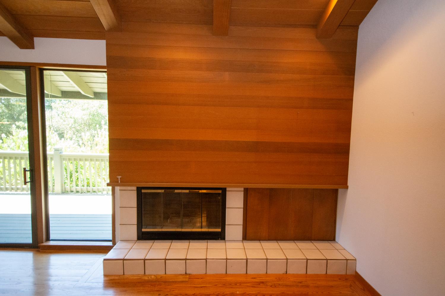 21 River Bluff Lane