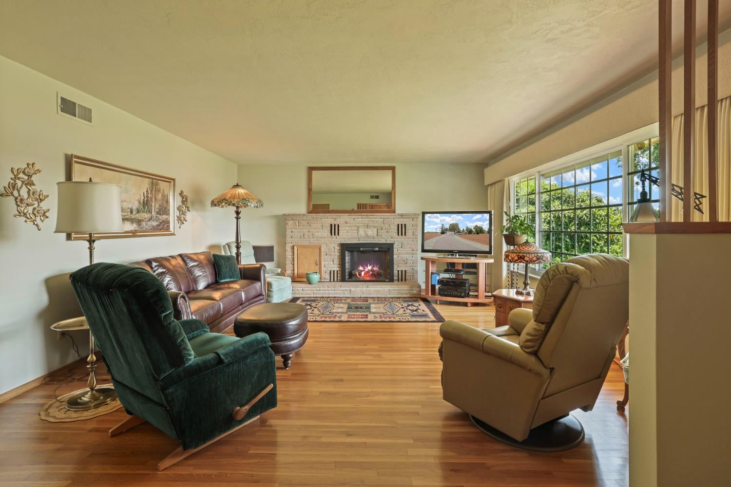 9979 N Highway 88