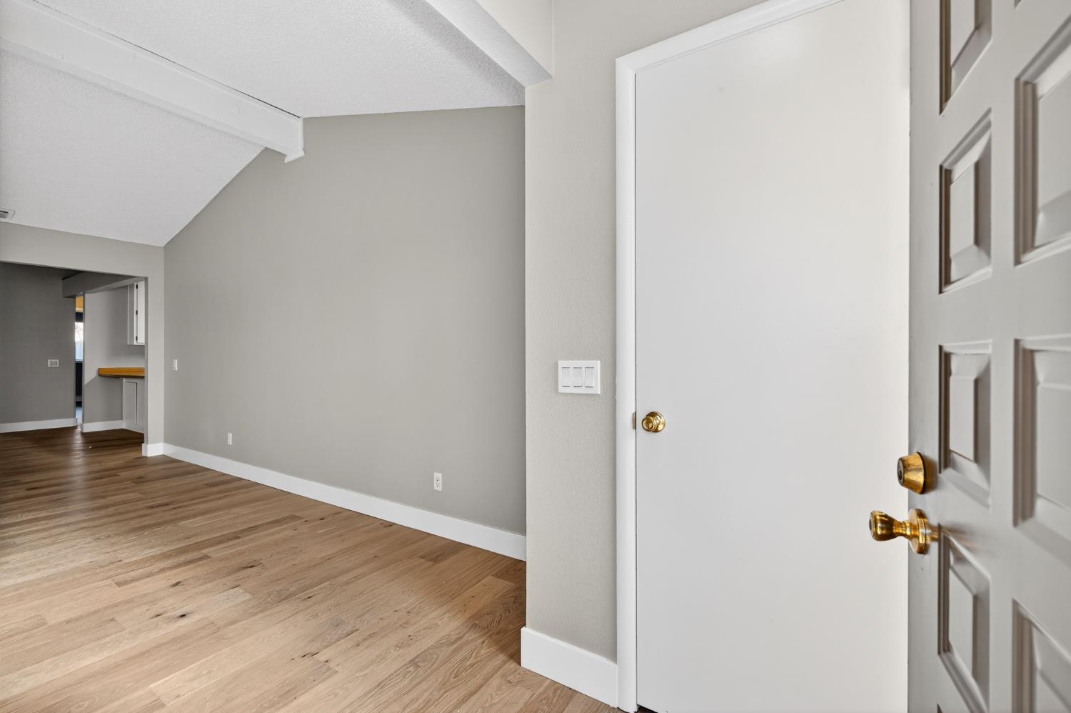 7639 Clover Woods Court