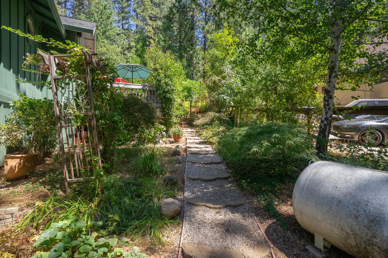 26035 Meadow Drive