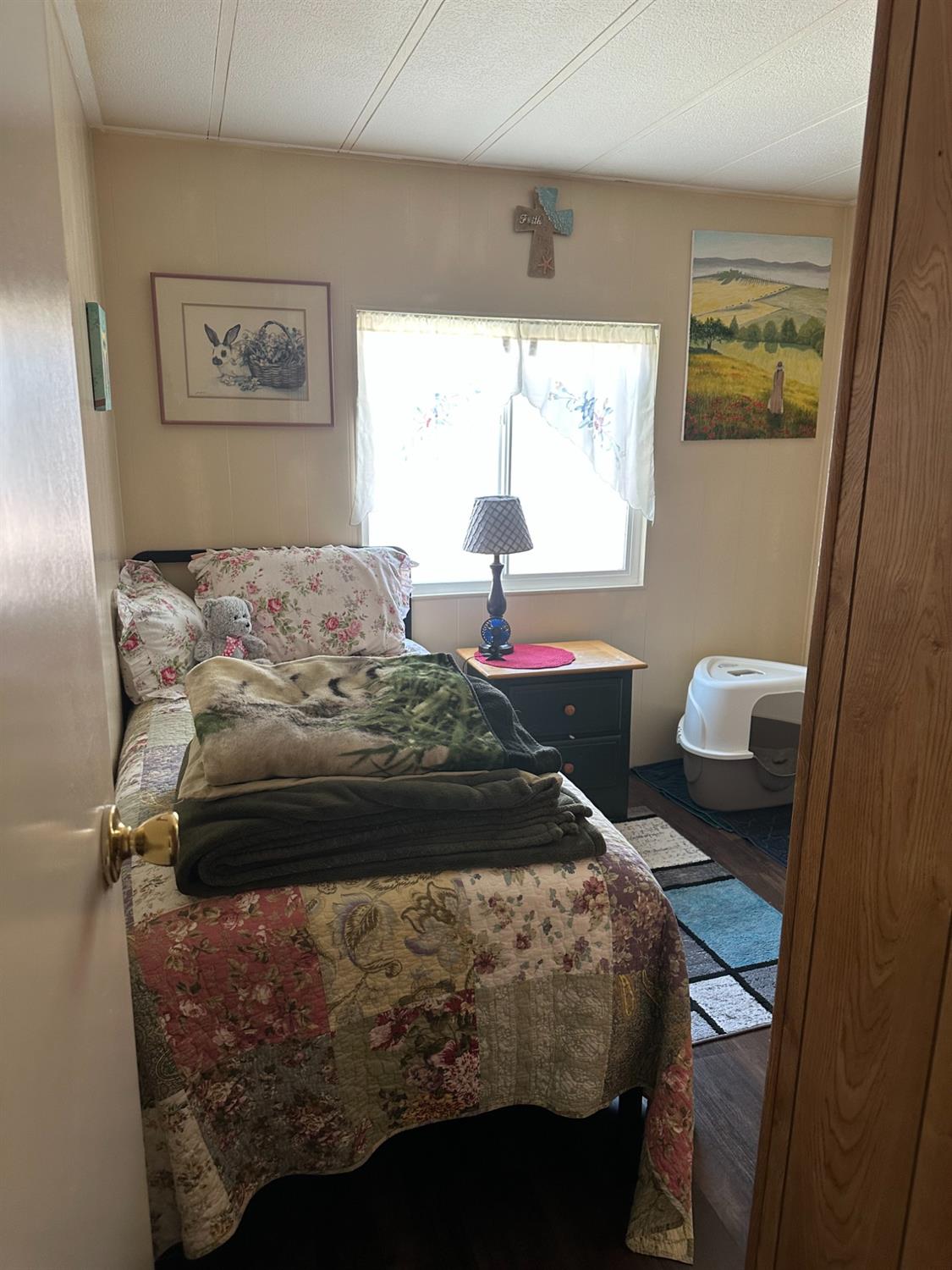 2933 Forebay Road 10