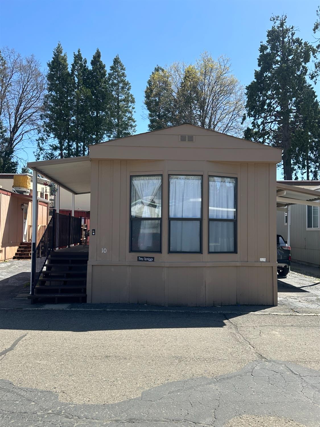 2933 Forebay Road 10