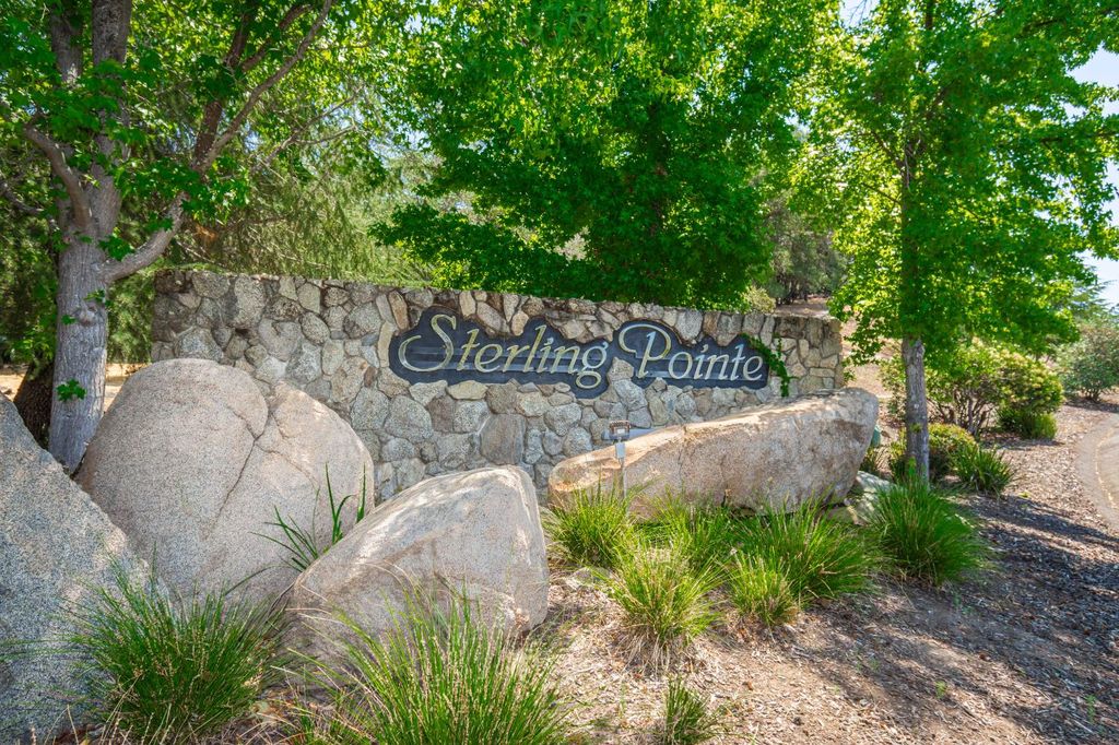 Photo of 9709 Rim Rock Circle, Loomis, CA 95650 (MLS # 226007623)