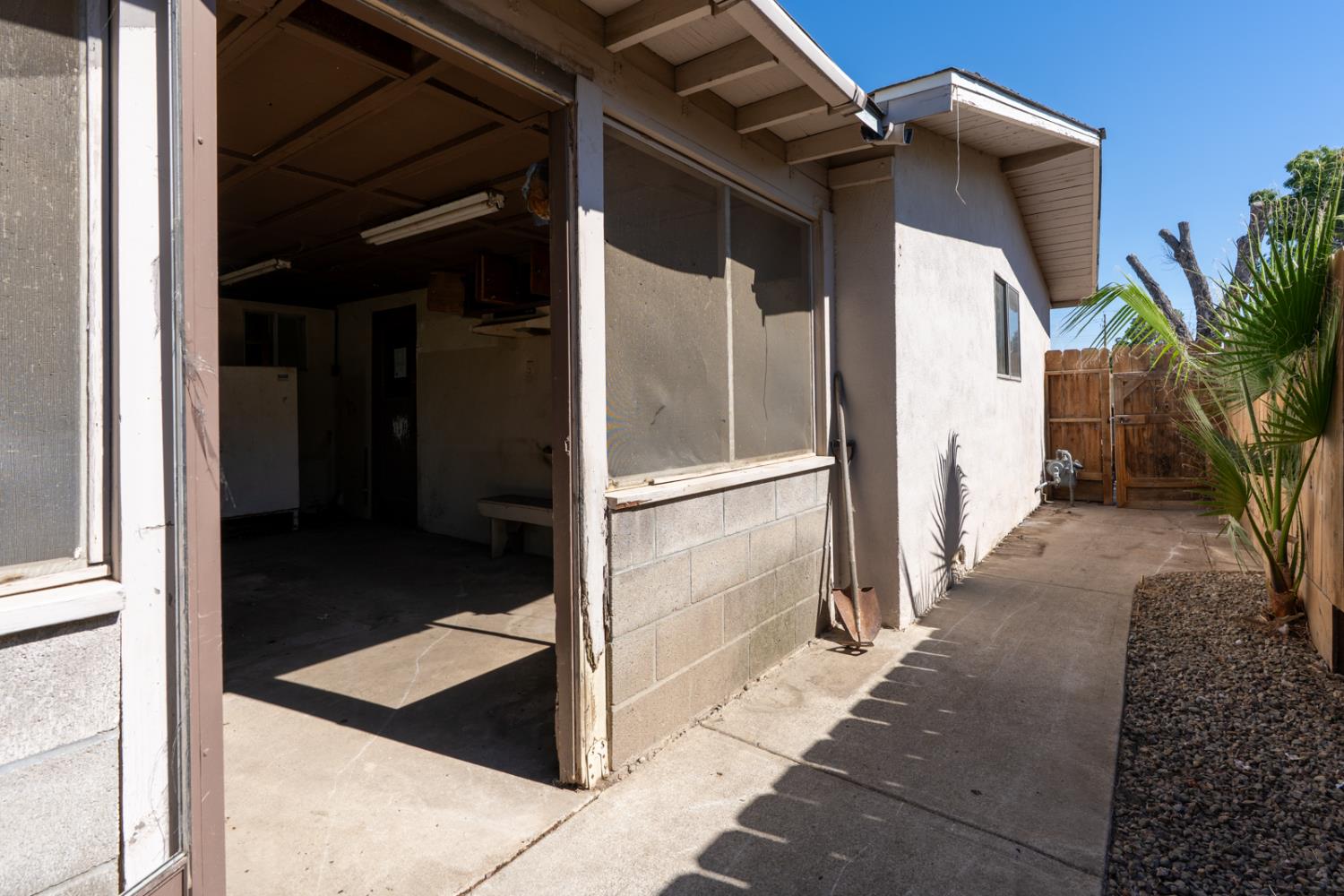 Los Banos, California 93635, United States, 3 Bedrooms Bedrooms, ,2 BathroomsBathrooms,Residential,Active,184373