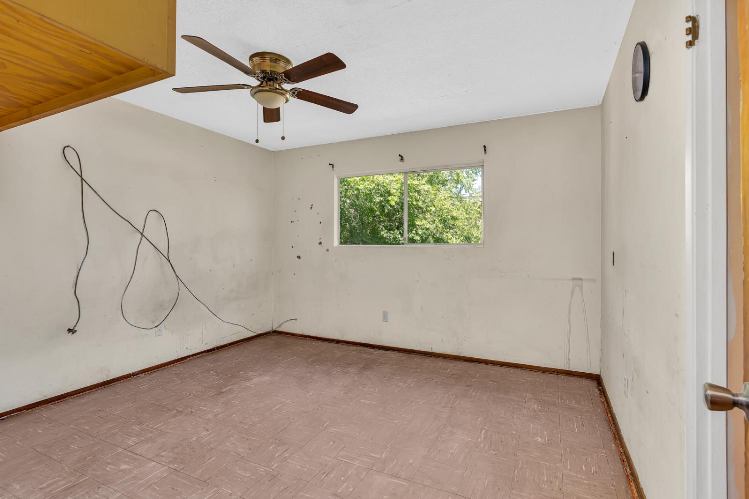 Los Banos, California 93635, United States, 3 Bedrooms Bedrooms, ,2 BathroomsBathrooms,Residential,Active,184373