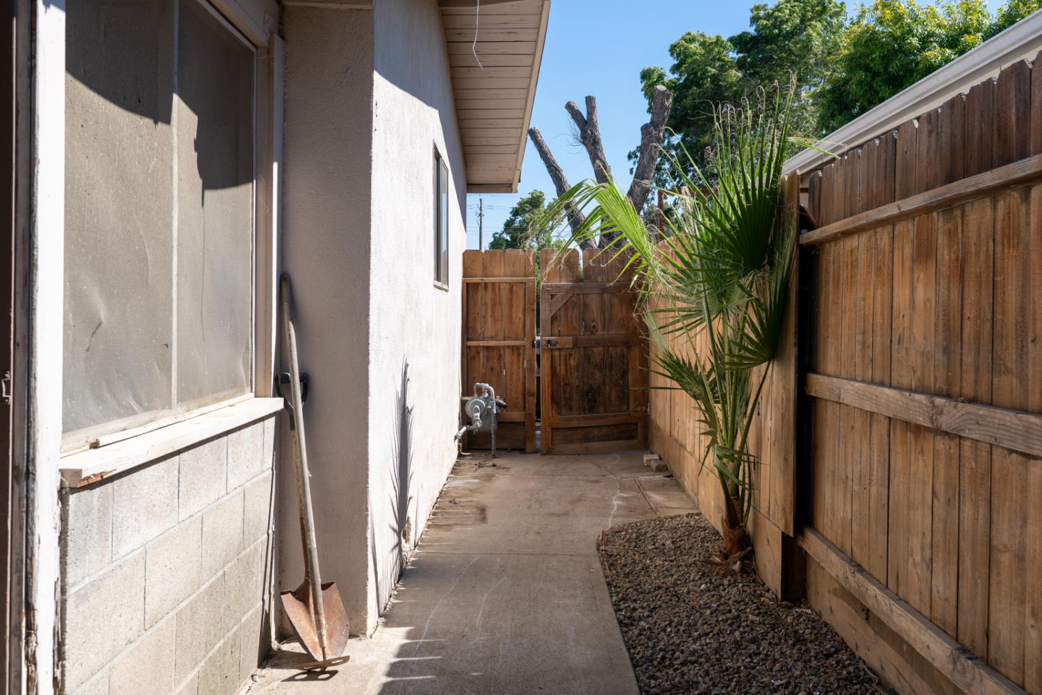 Los Banos, California 93635, United States, 3 Bedrooms Bedrooms, ,2 BathroomsBathrooms,Residential,Active,184373