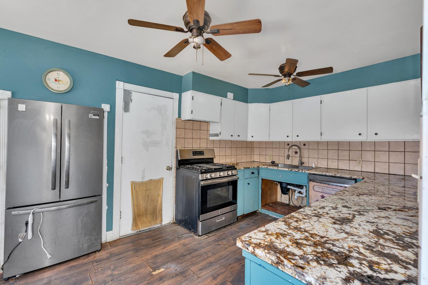 Los Banos, California 93635, United States, 3 Bedrooms Bedrooms, ,2 BathroomsBathrooms,Residential,Active,184373