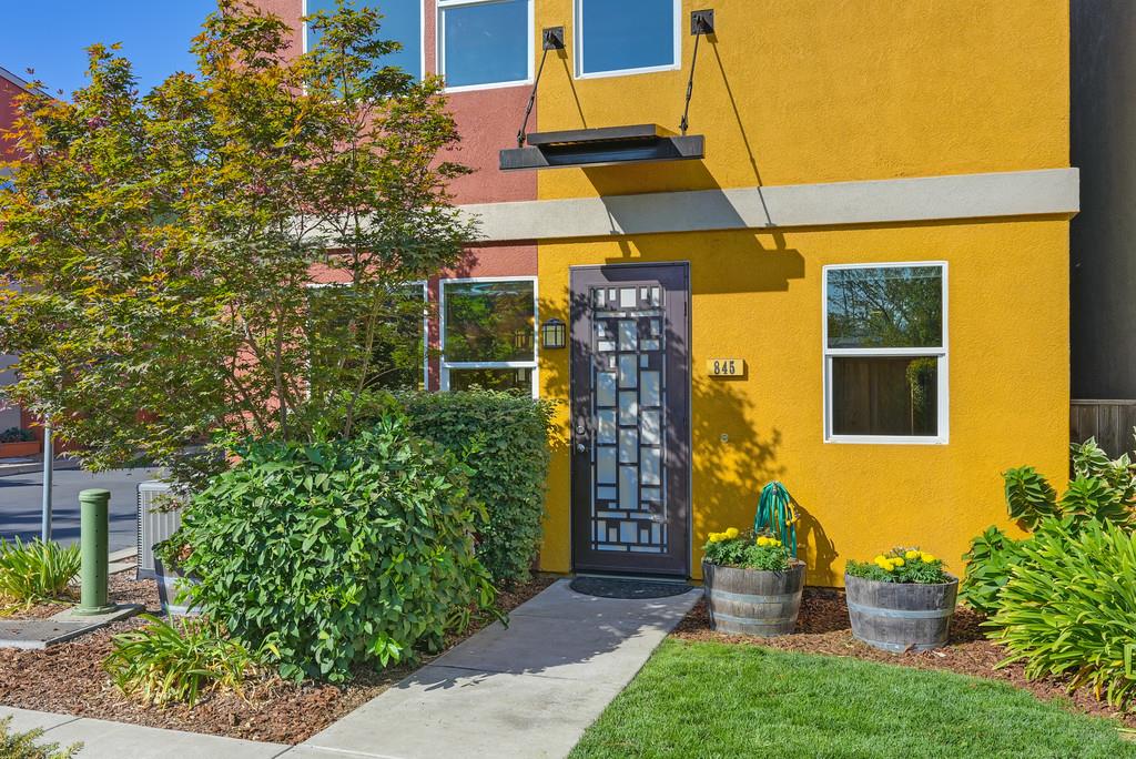 845 Zinc Court