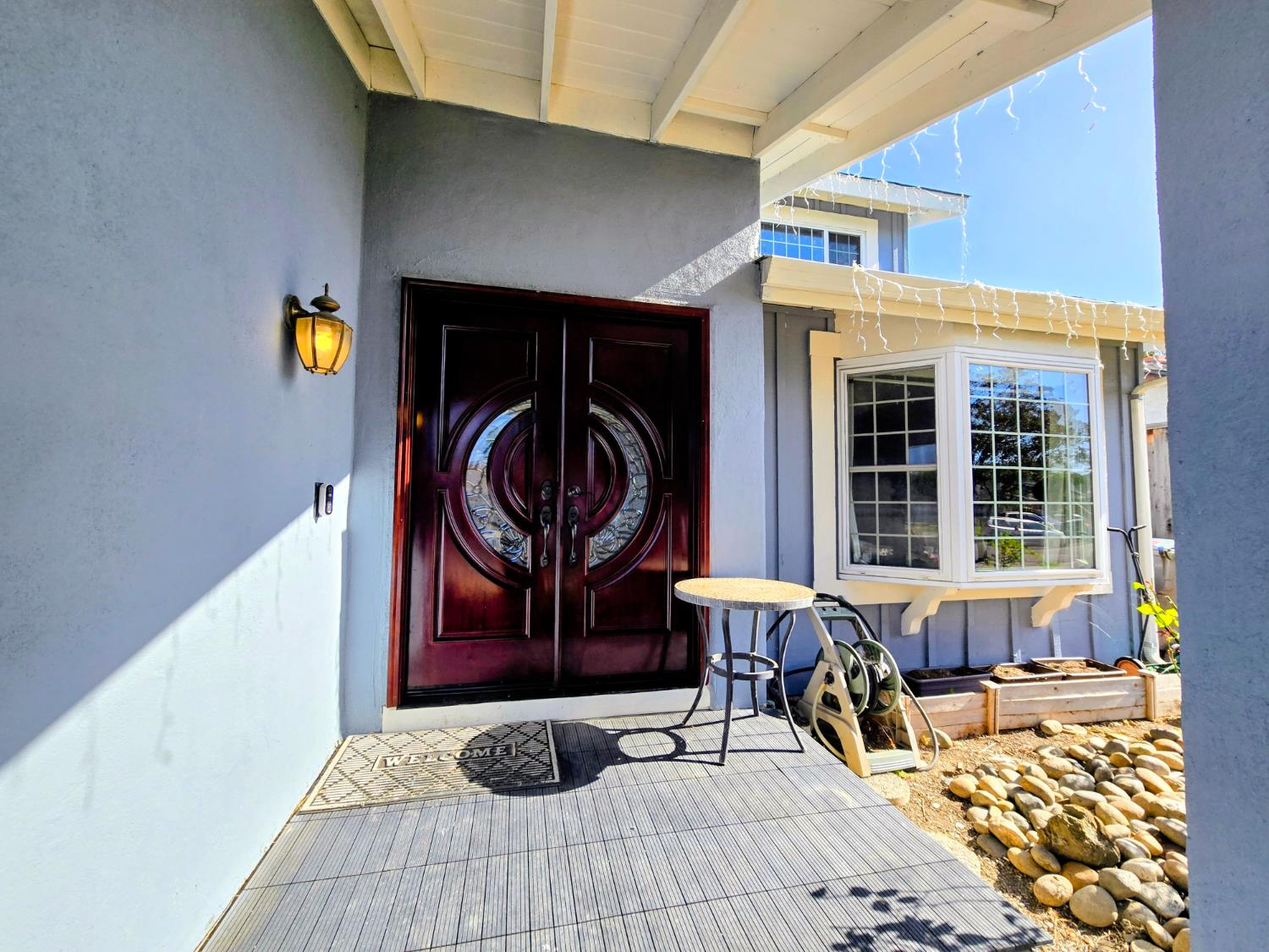 406 Avenida Abetos