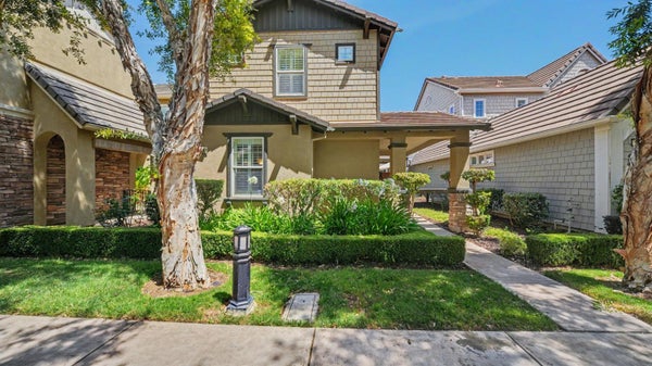216 W SANTA CRUZ WAY, TRACY, CA 95391 - Image 78b127ab7b2b205ec9a45feca3cebe9d/671455841