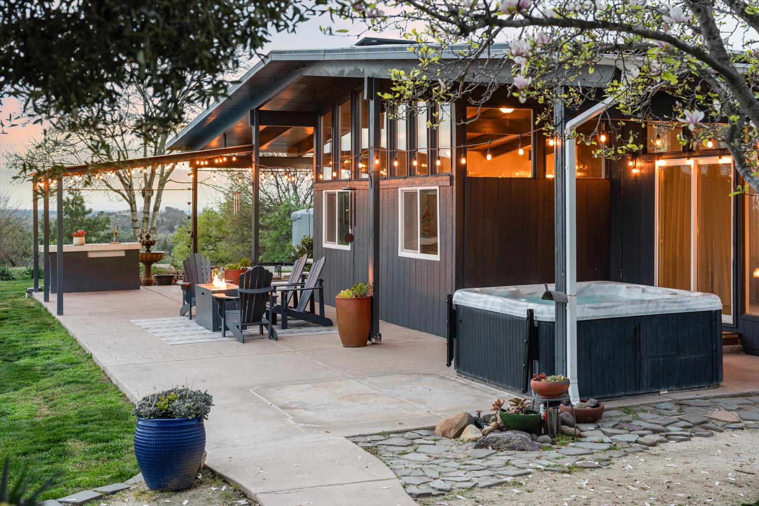 8470 Horseshoe Hill Road