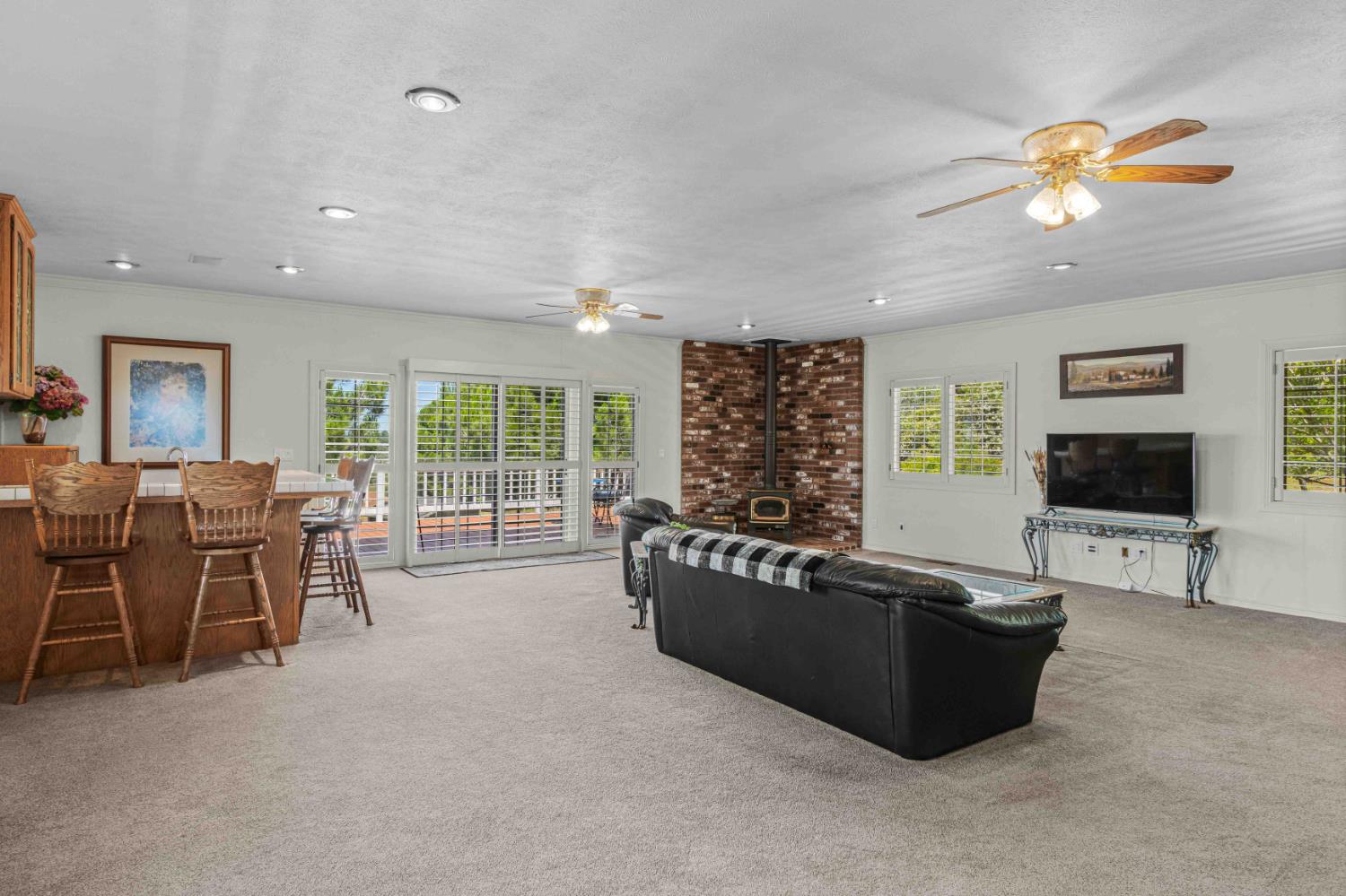 5765 Dolomite Drive