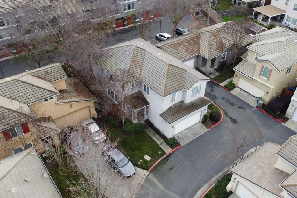 Photo of 247 Dragonfly Circle, Sacramento, CA 95834 (MLS # 226031994)