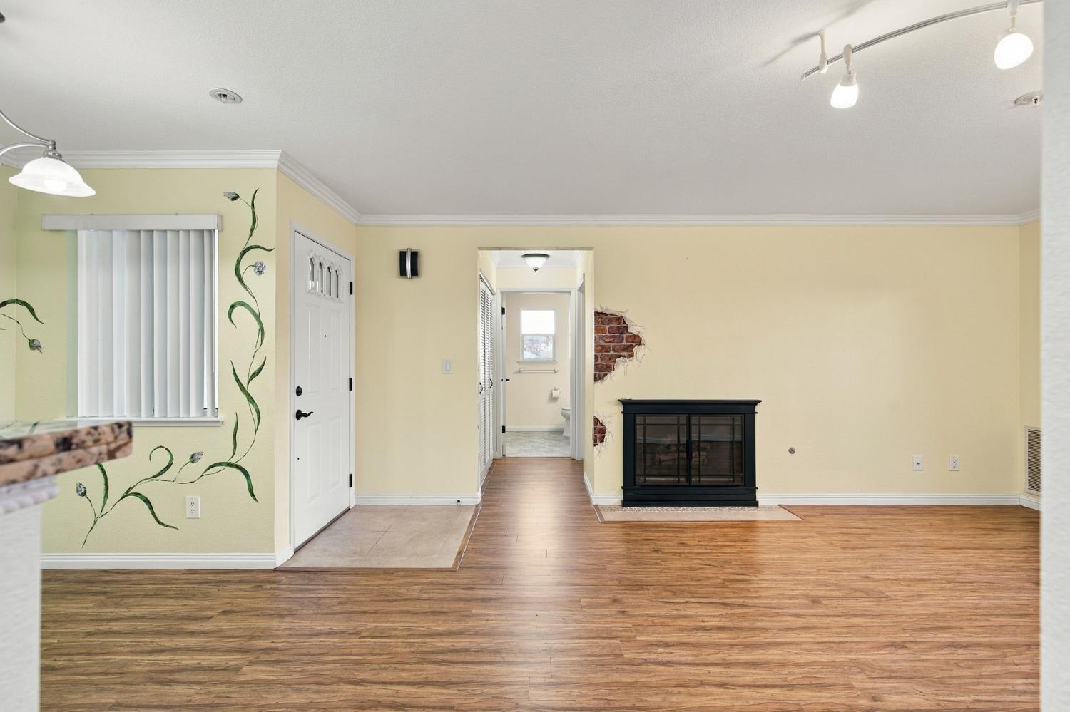 8020 Walerga Road 1059