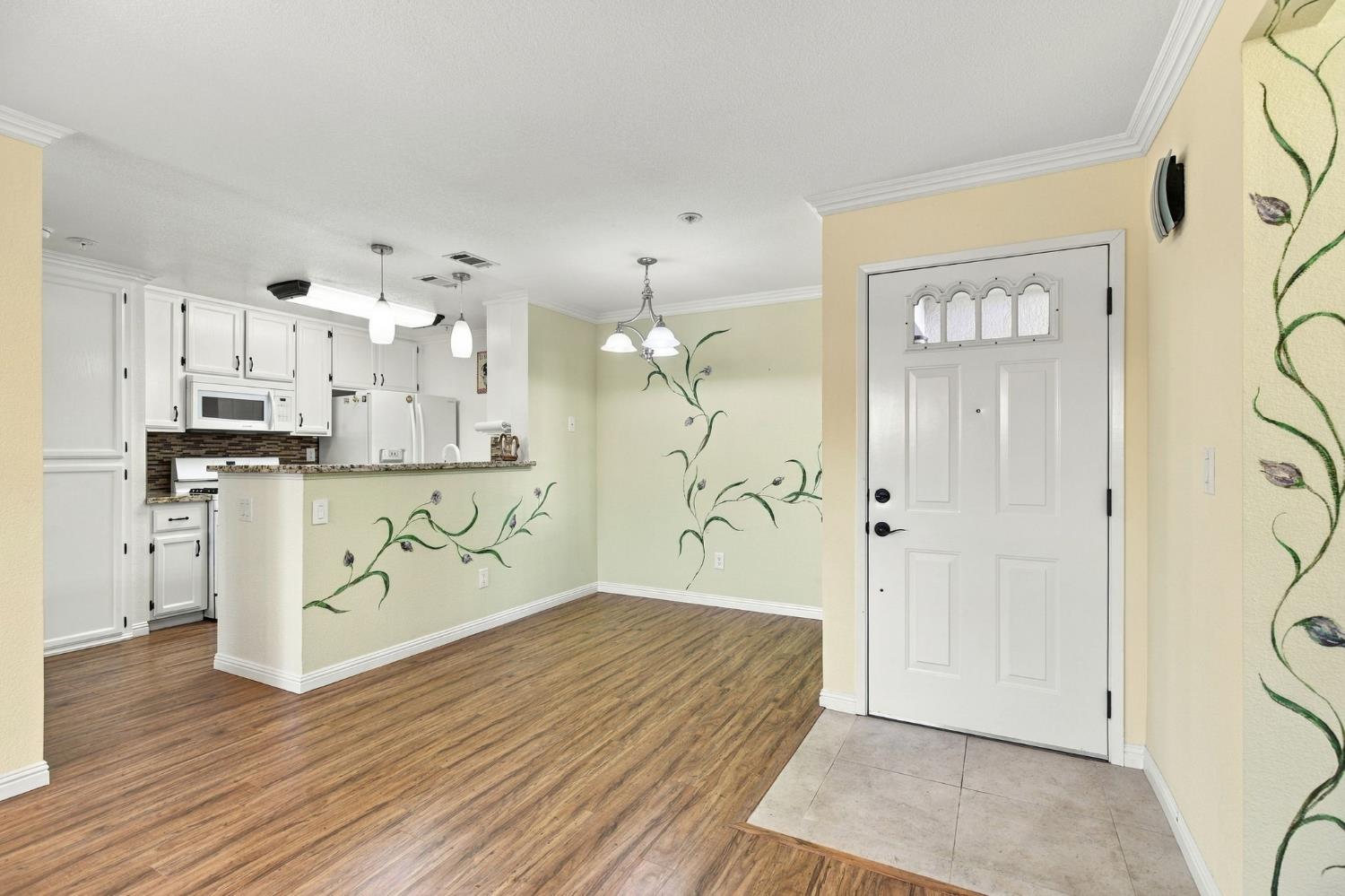 8020 Walerga Road 1059