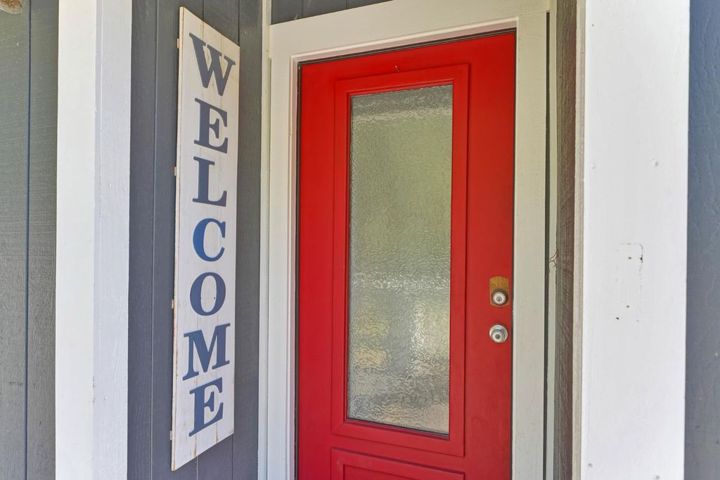 Photo of 3621 Paydirt Drive, Placerville, CA 95667 (MLS # 226033590)