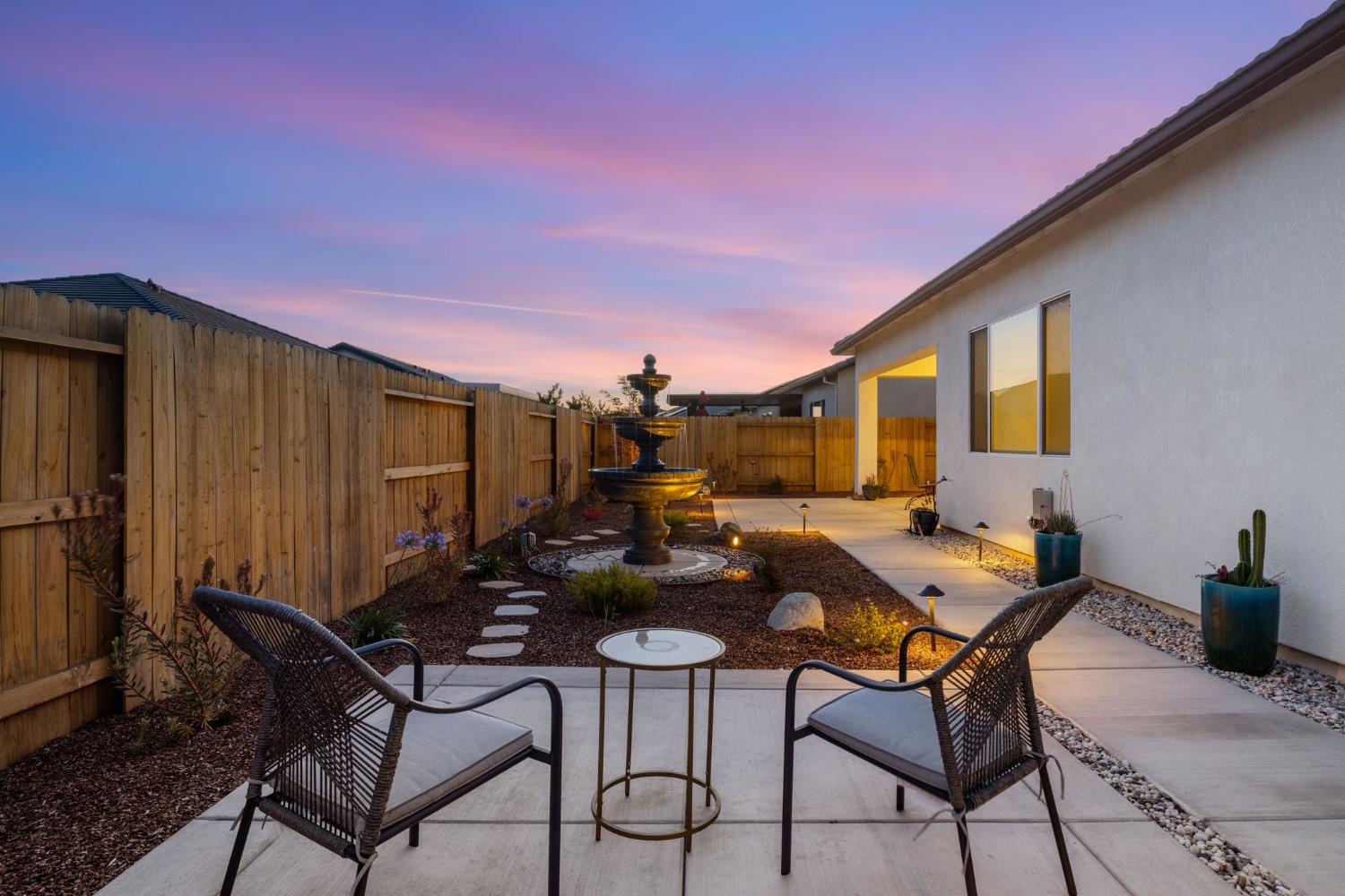 5111 Peace Lily Lane