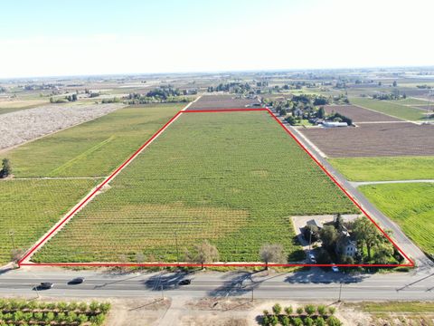 7076 E Highway 12 Lodi CA 95240