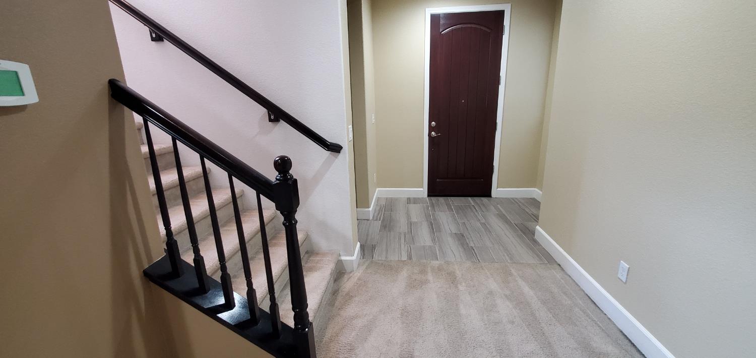 909 Blossom Rock Lane