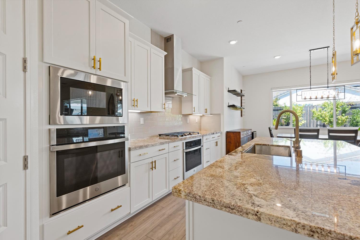 4630 Trumpet Lily Way