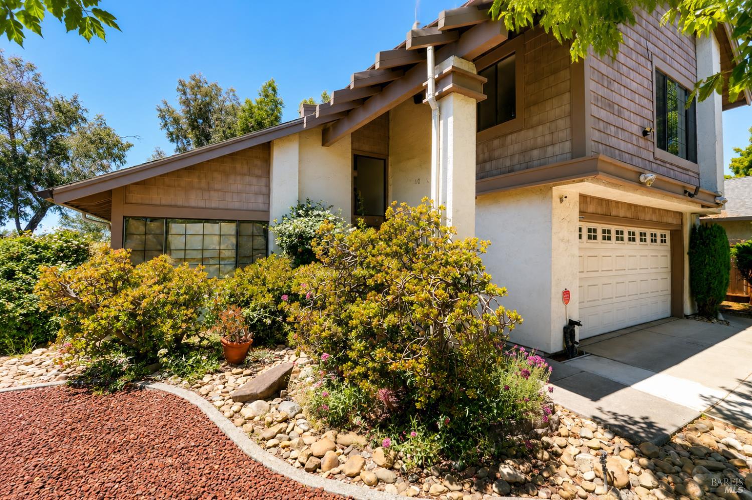 101 Stonewood Court