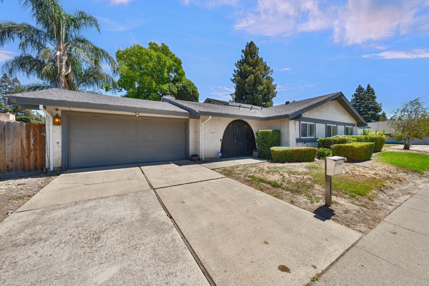 7223 Havenside Drive
