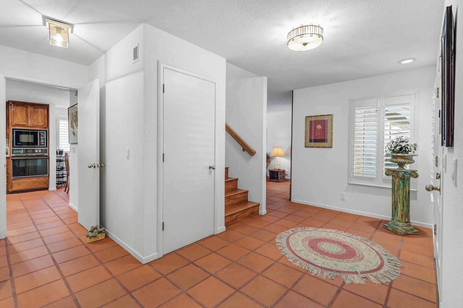 2044 University Park Drive