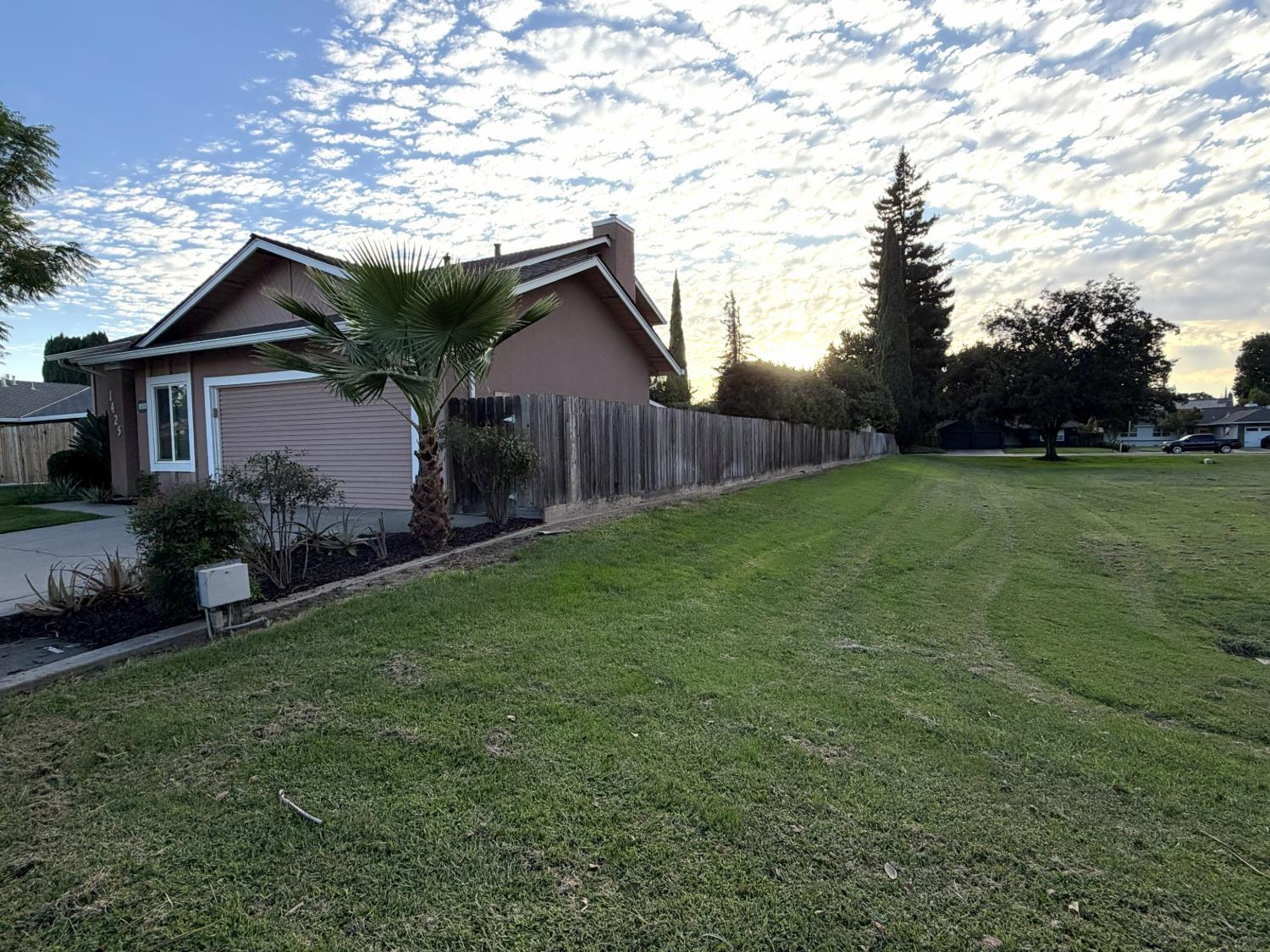 1425 Forest Drive