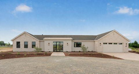 11450 E Jahant Road Acampo CA 95220