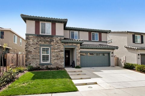 MLS: 225038811