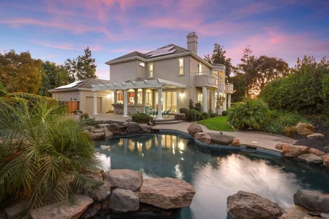 4335 Gleneagles Court Stockton CA 95219