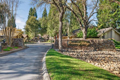 1911 Discovery Village Lane Gold River CA 95670