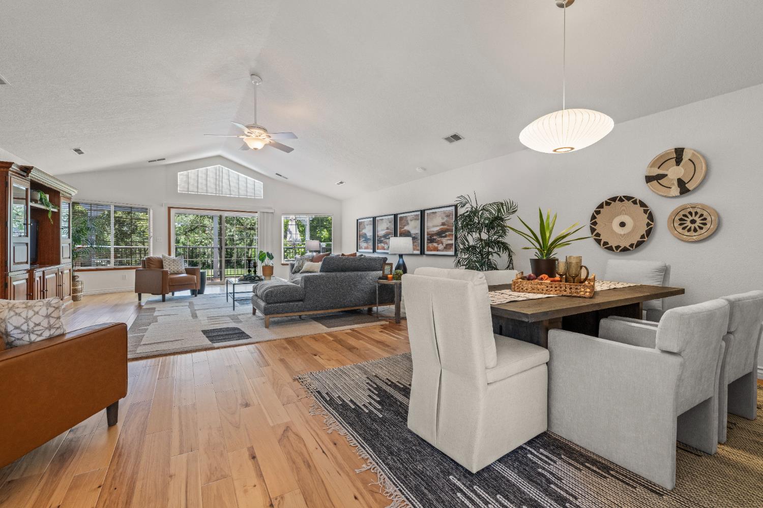 12431 Torrey Pines Drive