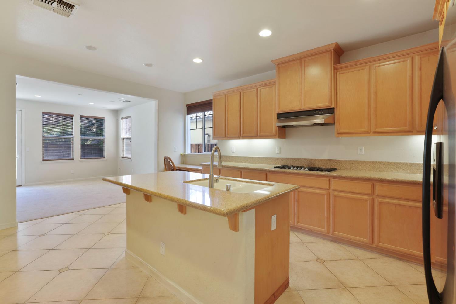 433 W Moraga Street