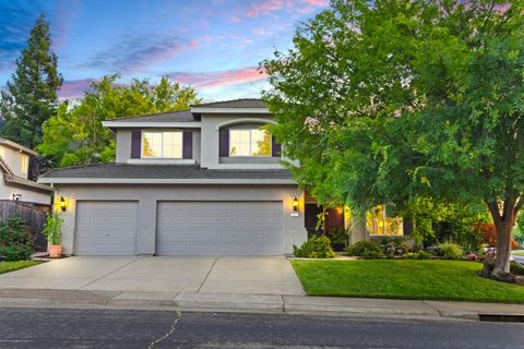243 Luna Cir Circle Folsom CA 95630