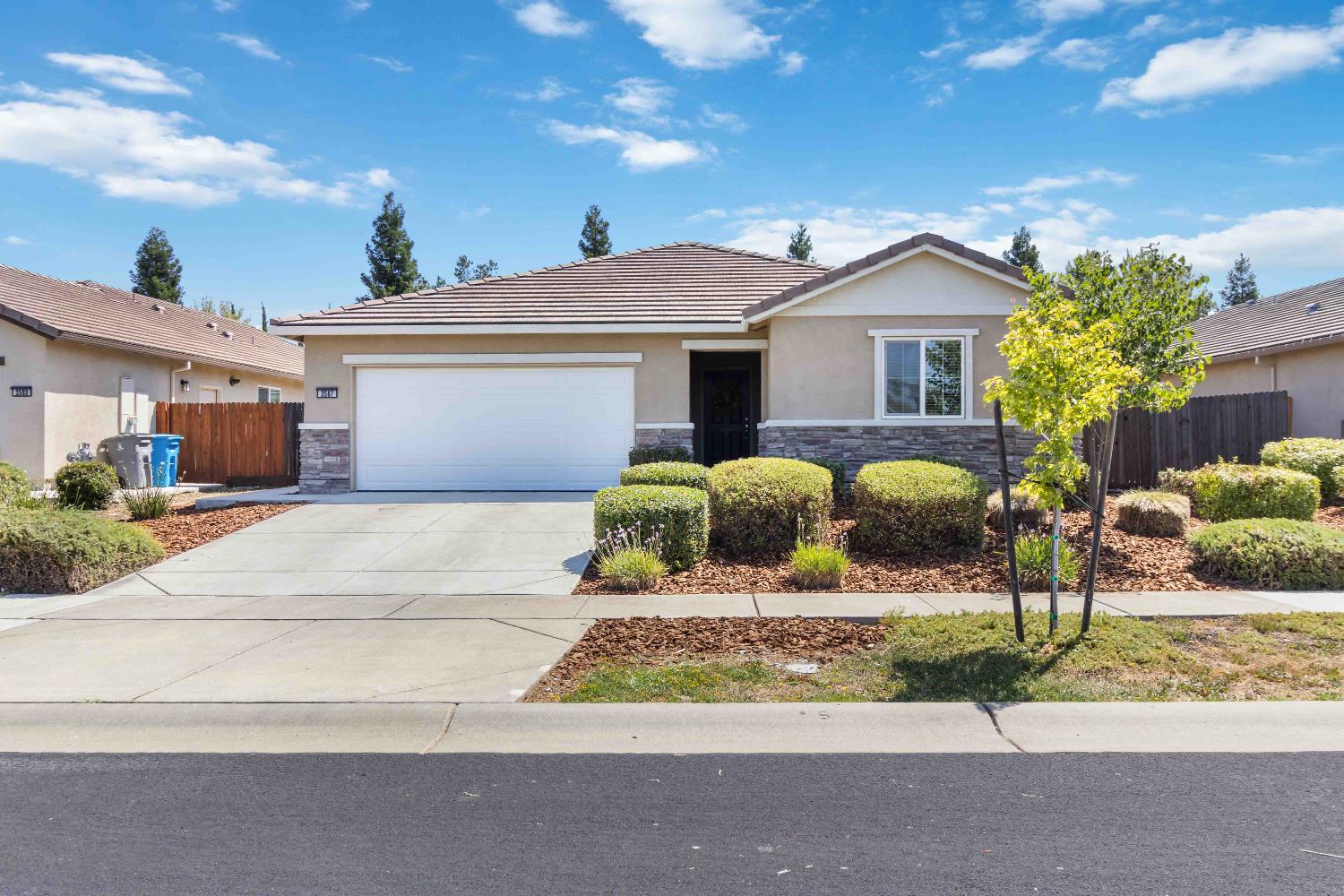 3587 Sutter Trails Street