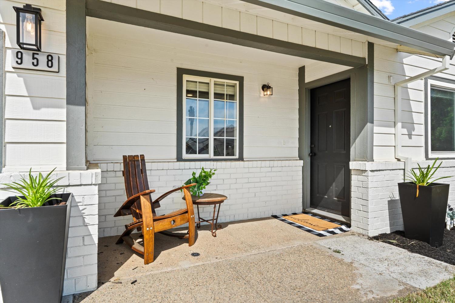 958 Port Ashton Court