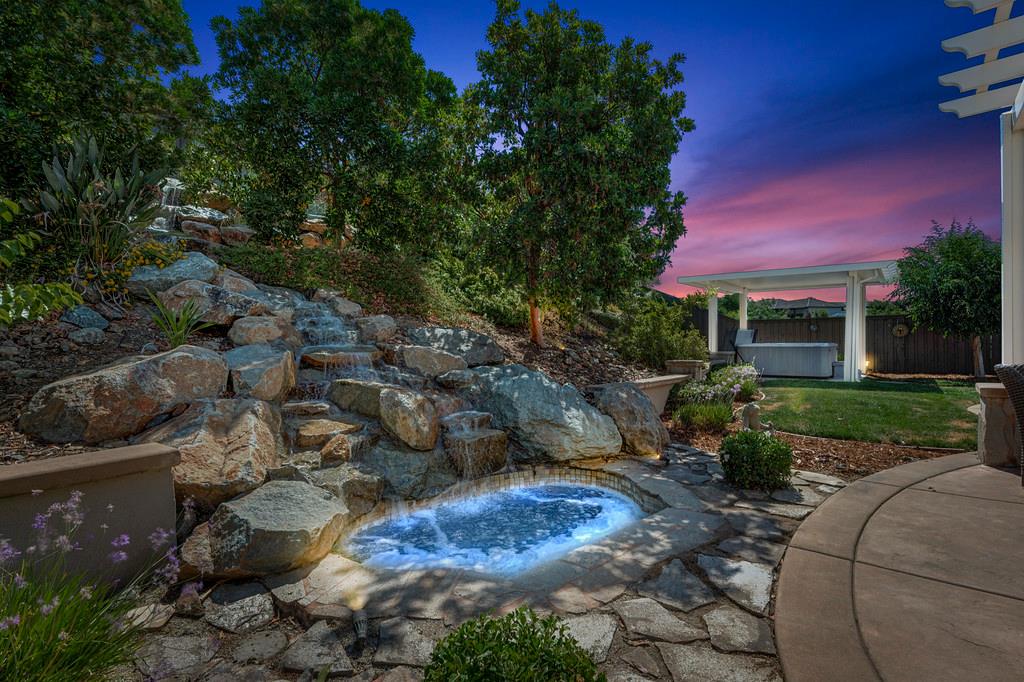 965 Candlewood Drive