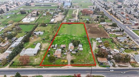 794 S. Airport Way Manteca CA 95337