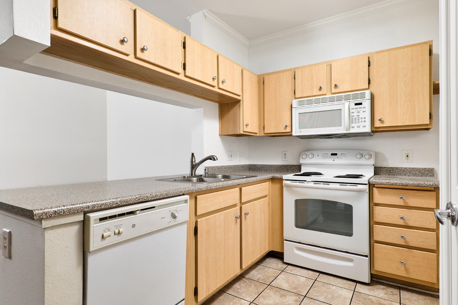 701 Gibson Drive 1215