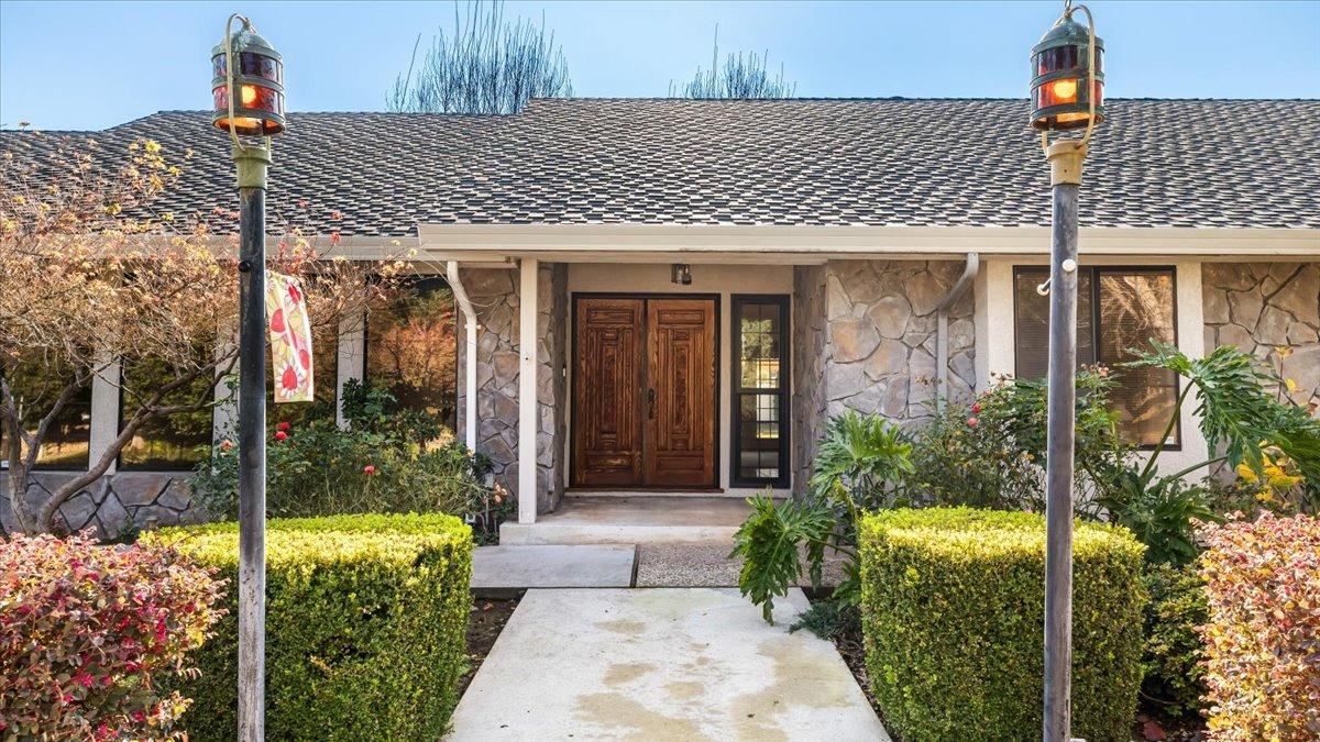 10007 Mountain Oak Road