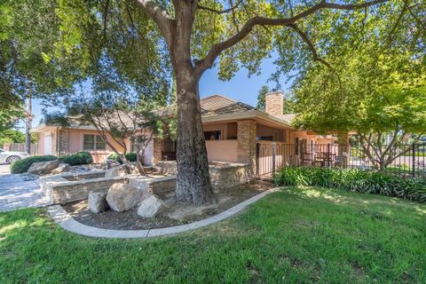 407 Crawford Road Modesto CA 95356
