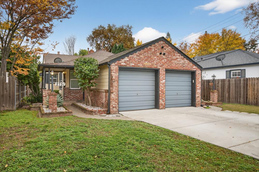 2751 Riverside Boulevard