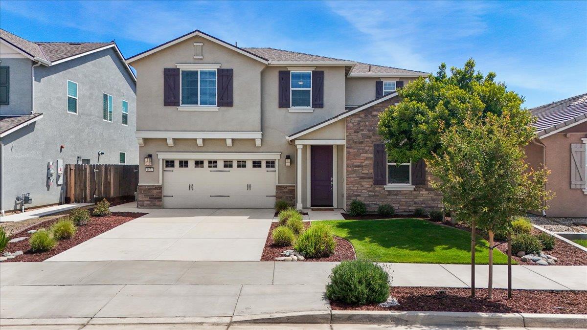 1674 Carrara Lane