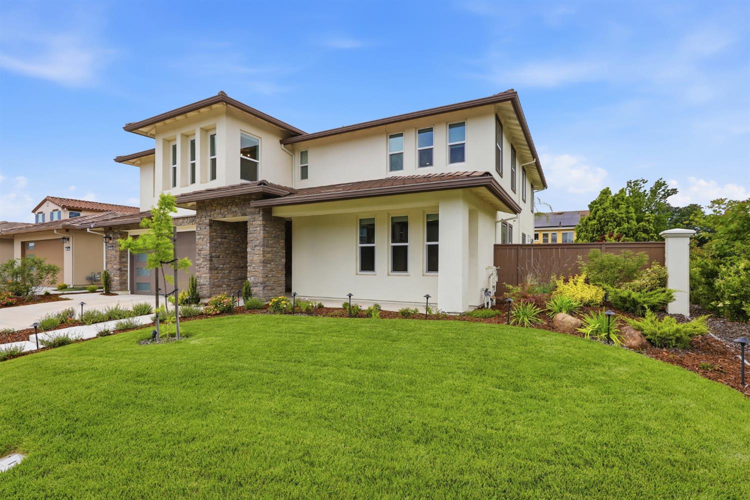 204 McKays Point Place