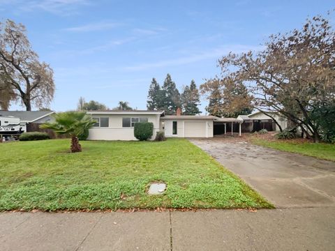 8255 Oahu Drive Fair Oaks CA 95628